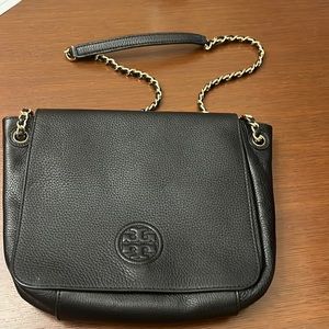 Preloved authentic Tory Burch black leather beautiful handbag